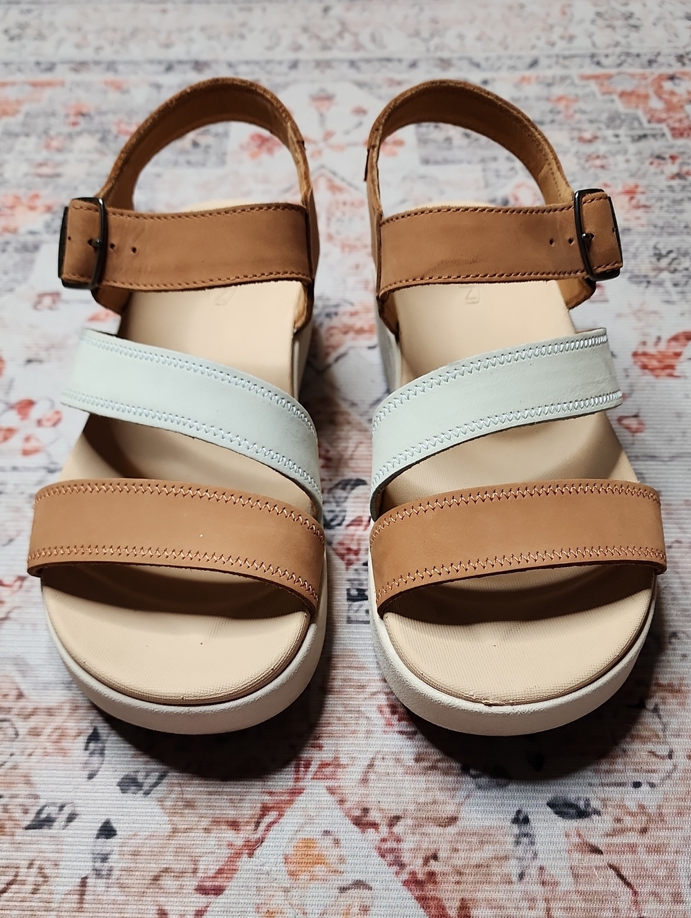 Keen Women's Two-Tone Strappy Sandals in Tan and Light Blue, Sz 8